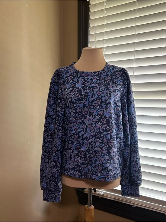 Maison D’ Amelie Paris Peri Floral Crewneck Sweatshirt in Navy and Lavender