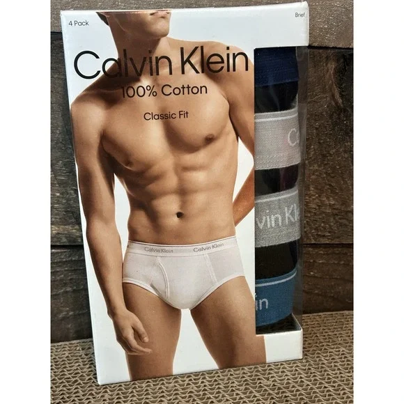 Calvin Klein Classic Fit Brief Black‎ Men's Size Small 4 Pack New