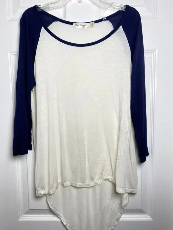 Heart Hips Rayon Hi-Lo Baseball T-Shirt Top Blue White Size Small Casual  SB