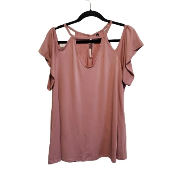Vision USA Cold Shoulder Top XL!