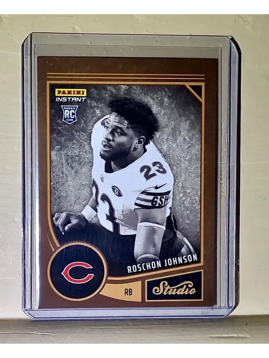Roschon Johnson 2023 Panini NFL Studio Rookies #17 Rookie Card 1/370