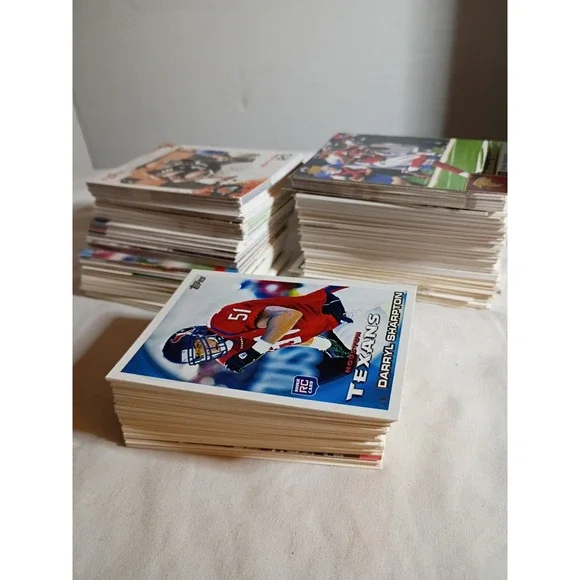 NFL Football Cards Bulk Lot Topps Upper Deck Rookie Cards miscellaneous 200 plus