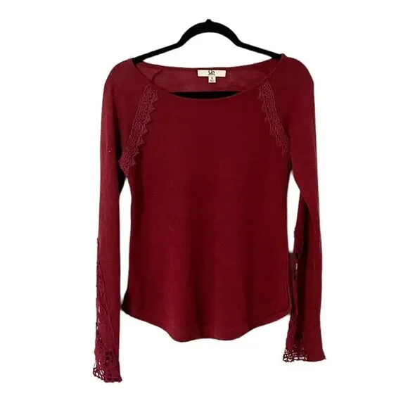 Ya Los Angeles Red Lightweight Knit Lace Accent Long Sleeve Size S