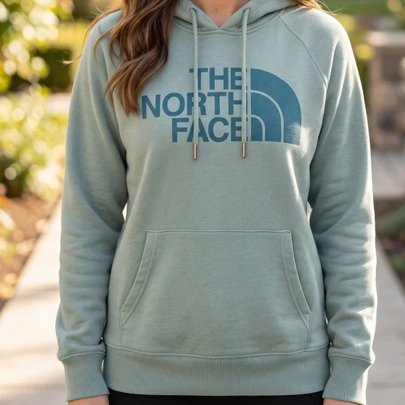 The North Face Womens Half Dome Pullover Hoodie Sage Green Raglan Fleece 5550