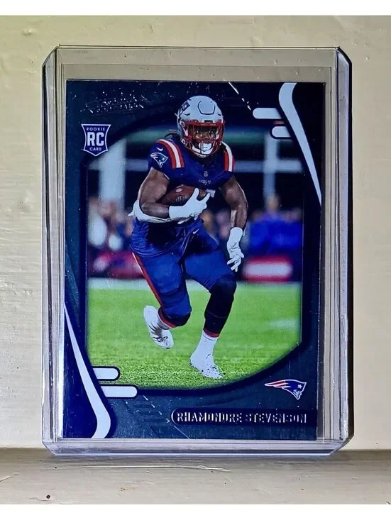 Rhamondre Stevenson 2021 Panini NFL Absolute Football #133 Rookie Card Patriots