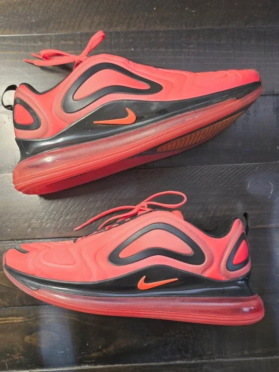 Nike Air Max 720 Red and Black Athletic Sneakers