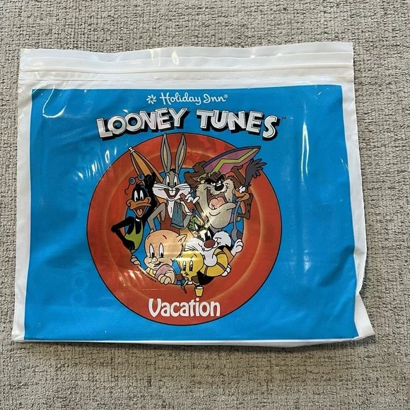 Looney‎ Tunes Holiday Inn Hotel Vintage Travel Fun Pack Postcards Game Vacation