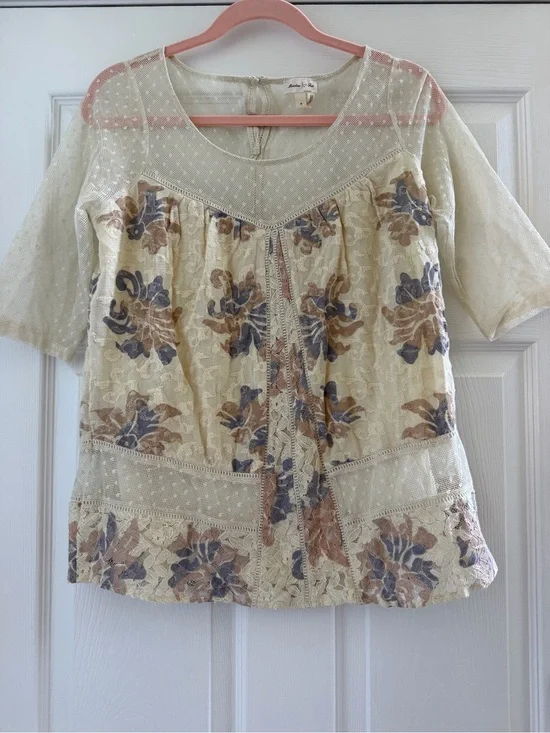 Anthropologie Meadow Rue Boho Dotted Mesh Lace Floral Peasant Blouse small EUC