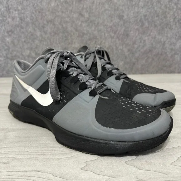 Nike FS Lite‎ Trainer Mens 11.5 Gray Black Running Shoes 615972-006 Low Top Mesh