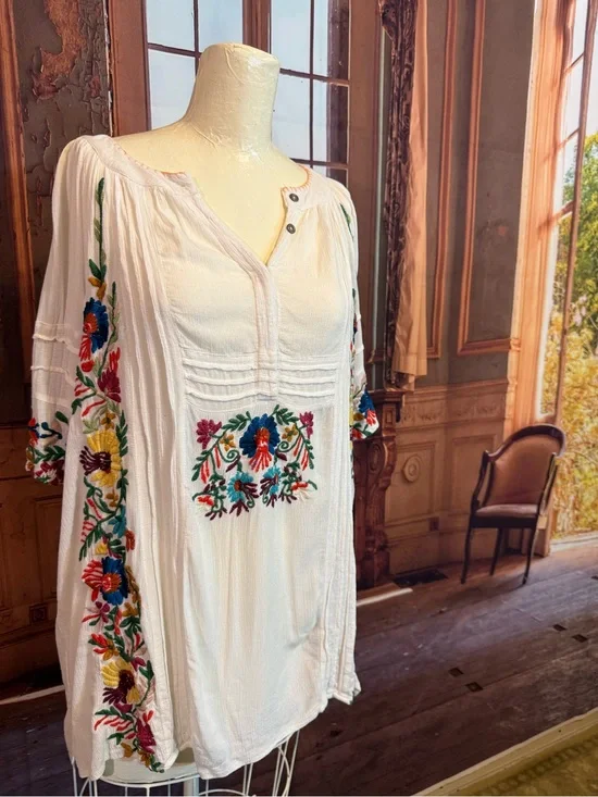 Tru Luxe Jeans Embroidered Tunic Top Boho XL Colorful Floral Tropical Casual