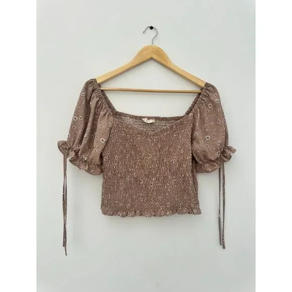 Altar'd State Smocked Floral Crop Top Puff Sleeve Tie Back Sz M