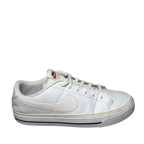 Nike men’s White and Gray Casual Sneakers size 10.5