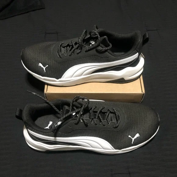 Puma Zip C Men's Sneaker Black White Athletic Running Shoes Size 9.5, 397087-01