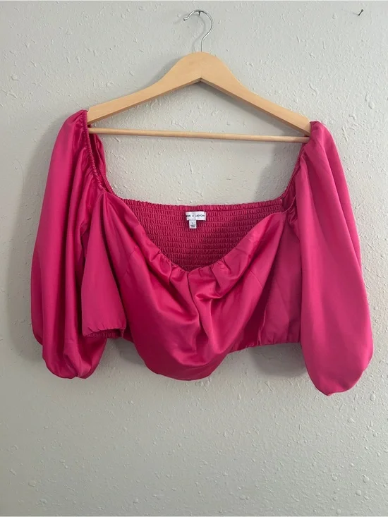 Express x LadyGang Pink Fuchsia Off-Shoulder Puff Sleeve Crop Top Barbie Summer