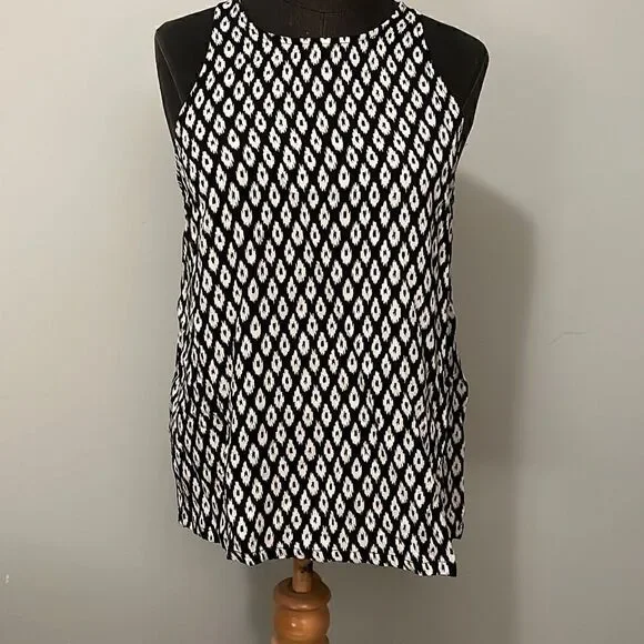 Old Navy Women's Black Sleeveless Keyhole Back Geometric Tank Top