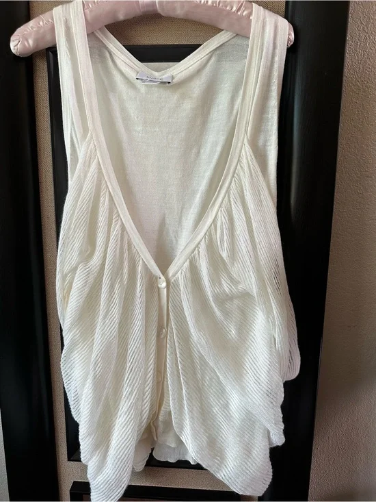 LOFT Cream Lightweight Knit Crewneck Top