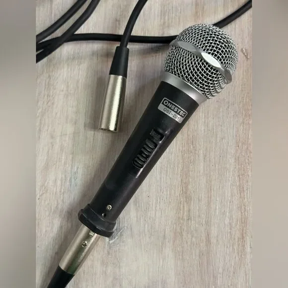 Black and Silver  Microphone for Professional Audio onestec ost-201 cord incl.