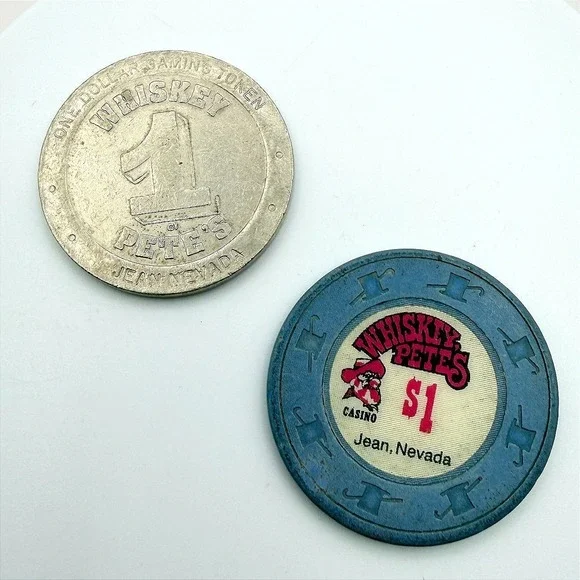 VTG 90s Whiskey Pete's Casino Jean Nevada $1 Gaming Token Blue Poker Chip Set‎