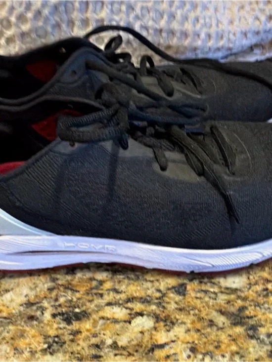 Under Armour South Carolina Gamecocks Sonic Running Shoes Black/White/Garnet