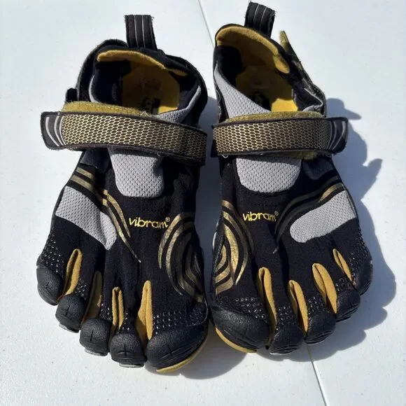 Vibram Five Fingers Toe Shoes Sneaker Men's 8.5 EU 41 Gray Minimalist Barefoot