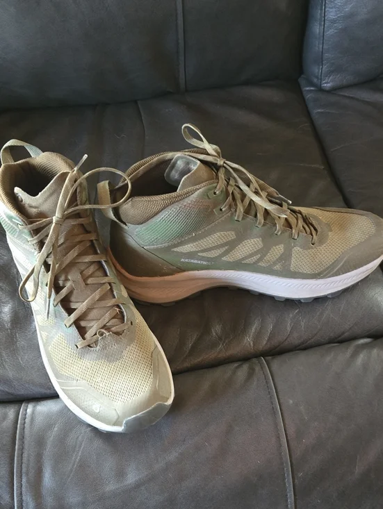 Oboz KATABATIC/LT Gore-Tex hiking shoe.