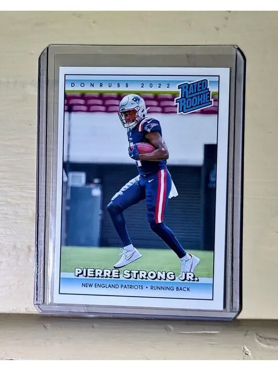 Pierre Strong Jr. 2022 NFL Panini #36 Rated Rookie Retro Football Card 1/4094