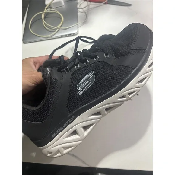 skechers glide step mens Size 12