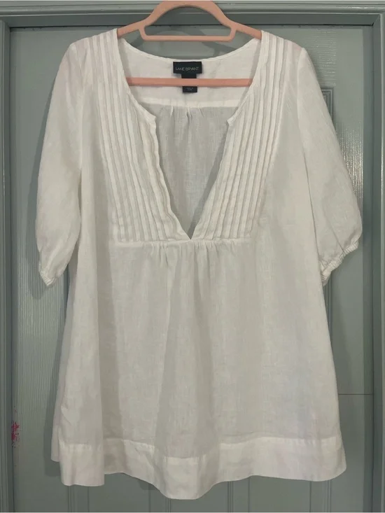 Lane Bryant White Pintuck V-Neck Tunic Top