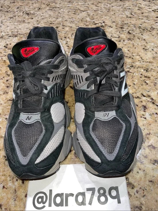 New Balance 9060 Men's Gray & Black Sneakers