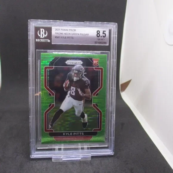2021 Kyle Pitts RC Neon Green Pulsar Prizm SP Atlanta Falcons Rookie BGS 8.5