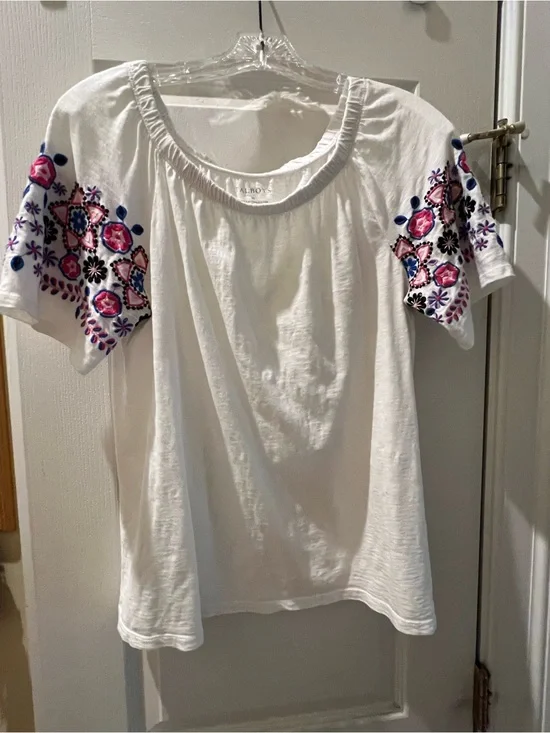 Talbots embroidered cotton top, size medium