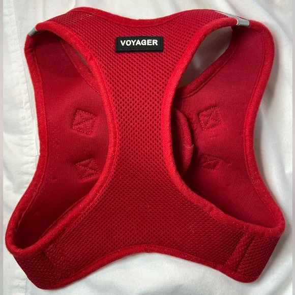 Voyager Dog Harness buckles and‎ velcros closed size XL