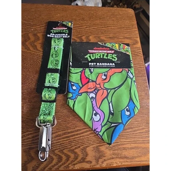 Teenage Mutant Ninja Turtles Adjustable Dog Seat‎ Belt & Bandana  (Brand New)
