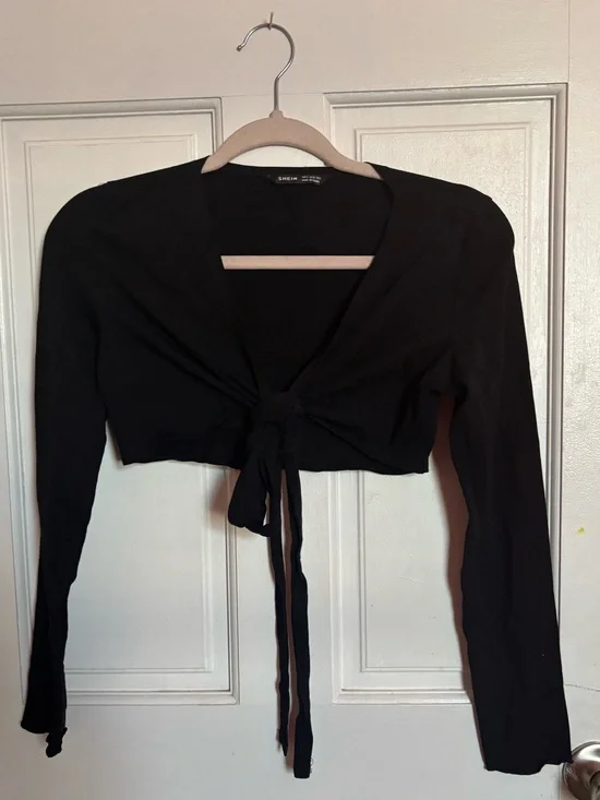 SHEIN Women’s Black Long Sleeve Tie-Front Crop Top