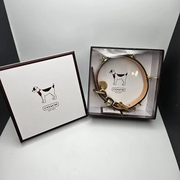NIB COACH Metallic‎ Gold Turnlock Leather Dog Collar Charm 600900 Small