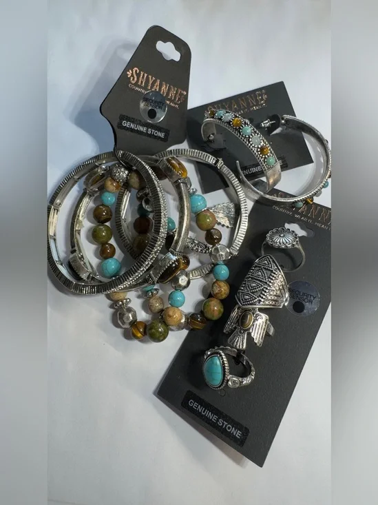 Shyanne Silver-Tone Turquoise & Earth-Tone Bead Bracelet and Size 7 Ring