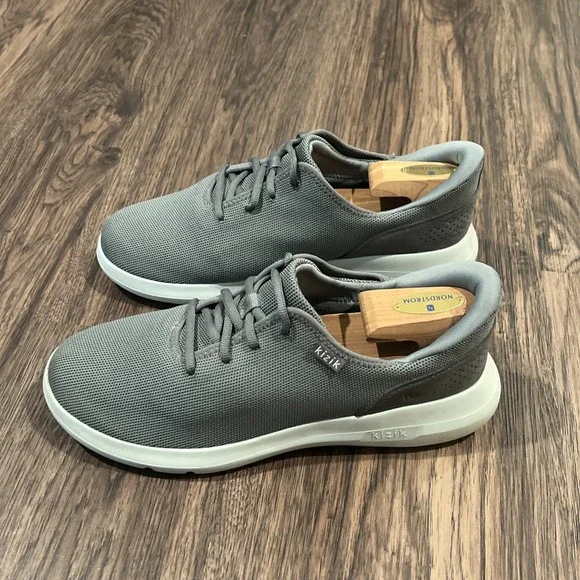 Kizik Madrid Eco Knit Gray Comfort Walking Shoes Men's Size 9.5 Women's 11 WIDE