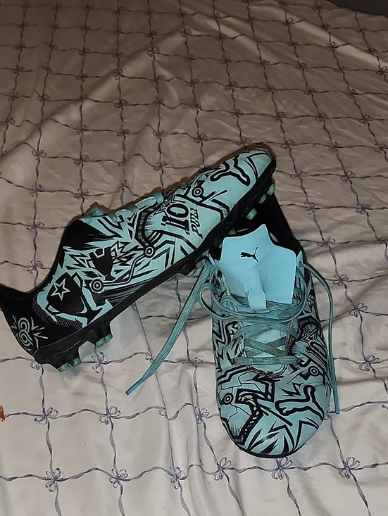 Puma Teal Black Graphic Soccer Cleats - Men's Athletic Shoes