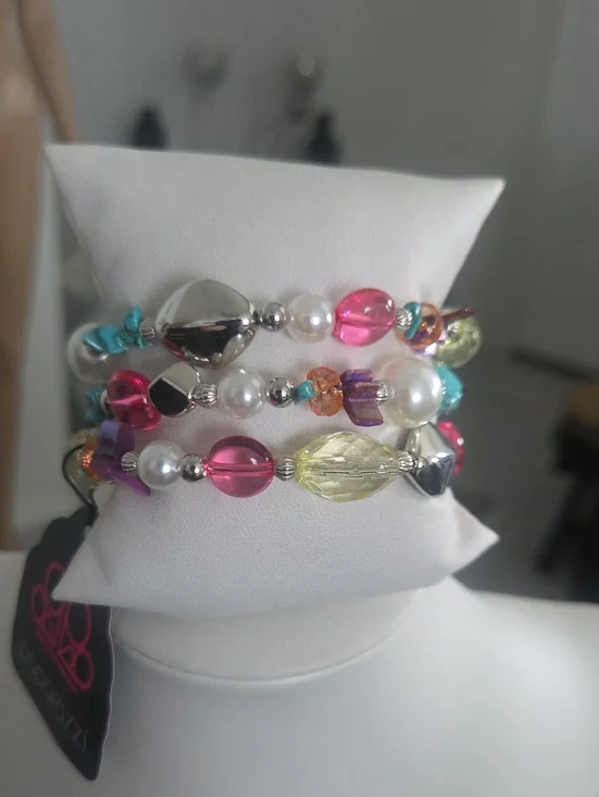 Paparazzi Multicolor Coil Bracelet NWT