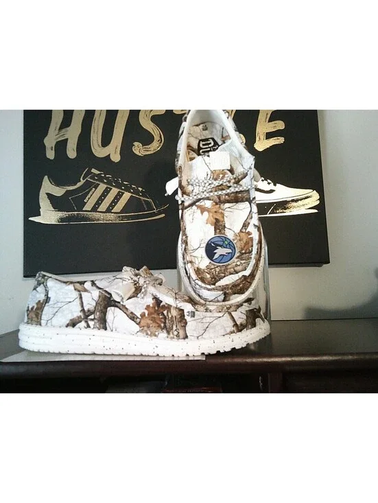 Hey Dudes Shoes Men's 11 Realtree Minnesota Timberwolves