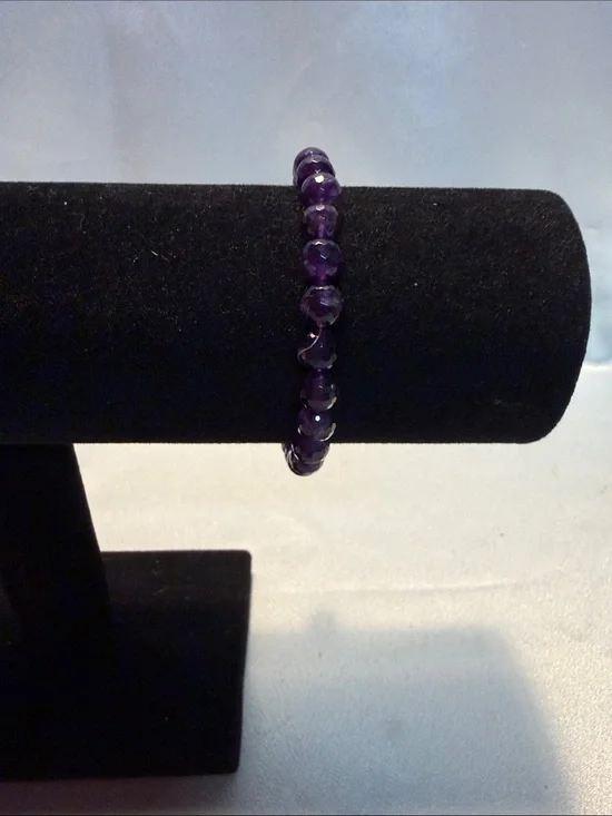 Source Unknown Black Faceted Bead Stretch Bracelet