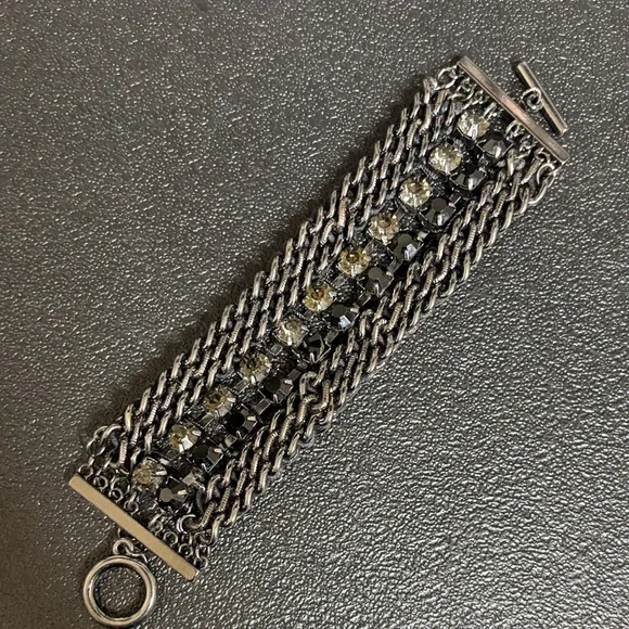 Express Chunky Gunmetal Silver and Black Chain Bracelet Y2K