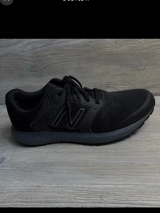 New Balance 520 Men's Black and grey Athletic Shoes size 11 wide 4E