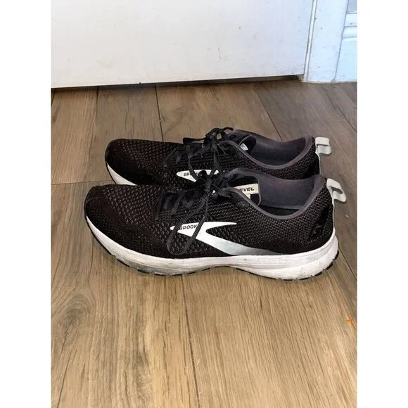 Brooks Revel Mens Running Shoes Black/White Size 11