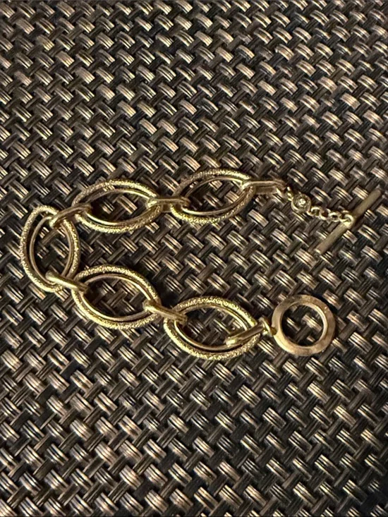 Gold Link Statement Bracelet - Unbranded