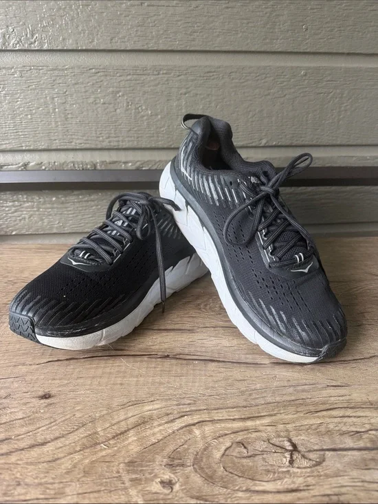 Hoka One One Men's Black and White Athletic Running Shoes