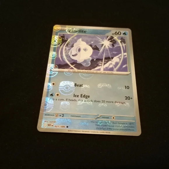 Pokemon Vanillite 027/086 (Poke Ball Pattern) White Flare Holo
