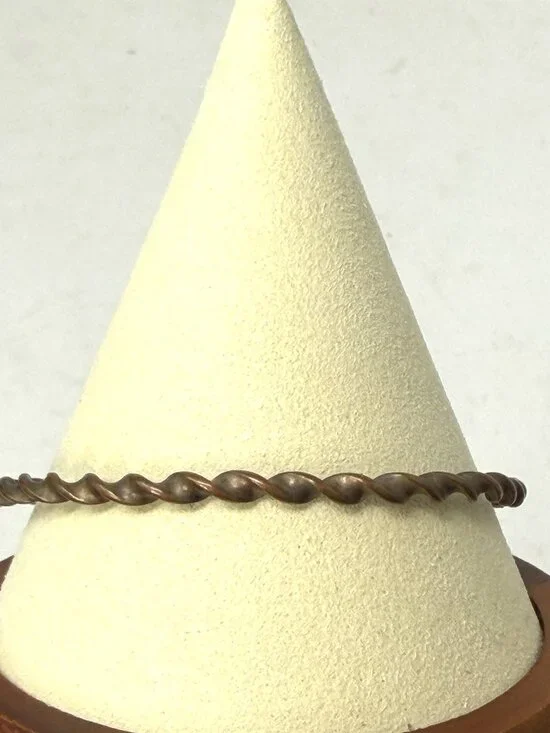 Vintage Woman’s Bangle Bracelet 8” Twisted Solid Copper 10.4 grams