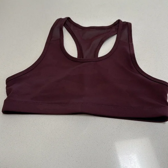 NEW Girls Camo Burgundy Sports Bra