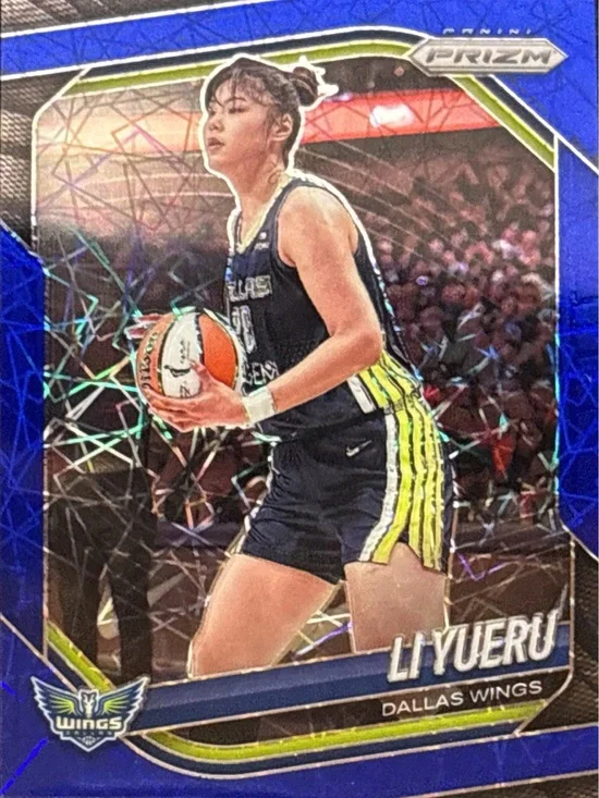 Panini Blue Refractor Dallas Wings Li Yueru Basketball Trading Card